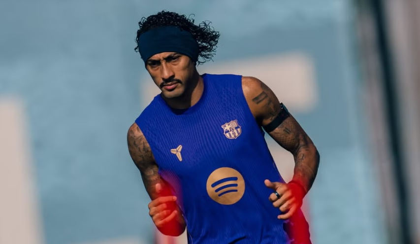 Raphinha volvió a los entrenamientos del Barcelona