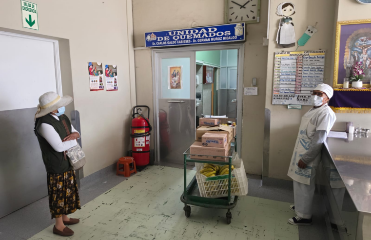 Quemados son atendidos en otras áreas del Hospital Honorio Delgado