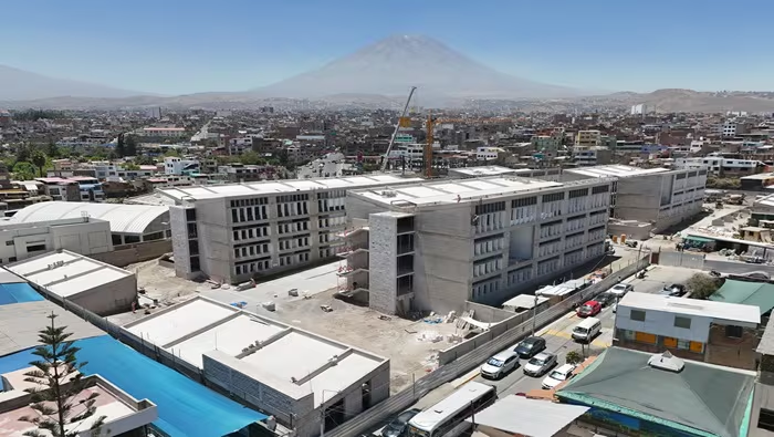 Colegio Arequipa: obra de S/91 millones acumula retraso y dudas eléctricas