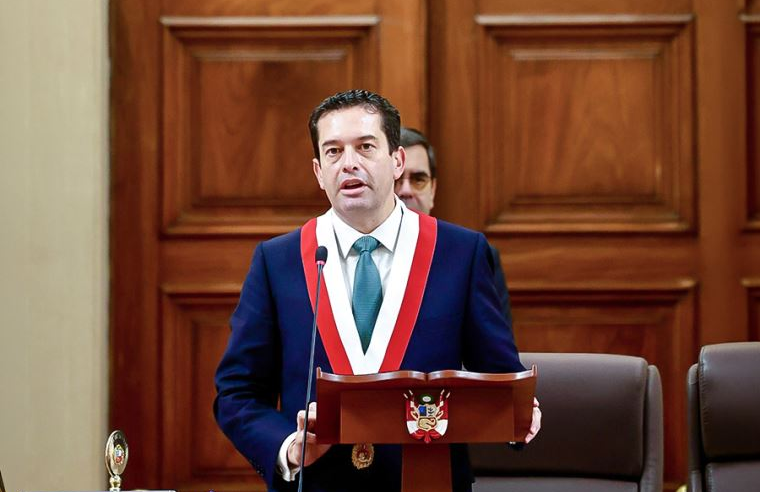 Senado tiene hasta mañana para debatir facultades del Ejecutivo