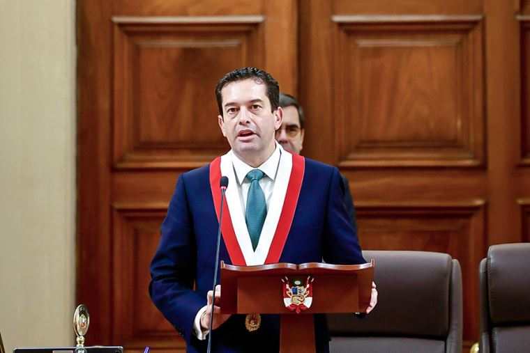 Senado tiene hasta mañana para debatir facultades del Ejecutivo