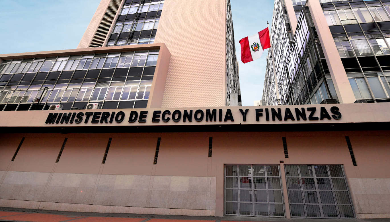 MEF defiende crédito suplementario de S/ 8,228 millones