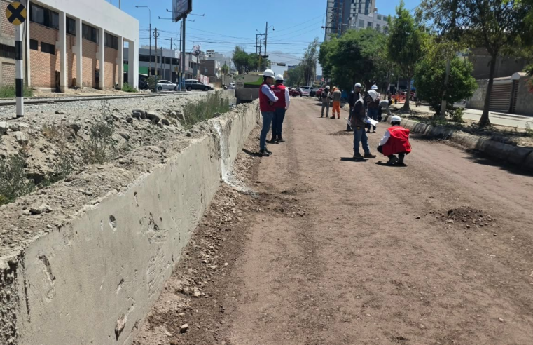 Obra de S/5.6 millones en El Chullo sigue inconclusa a días de las lluvias