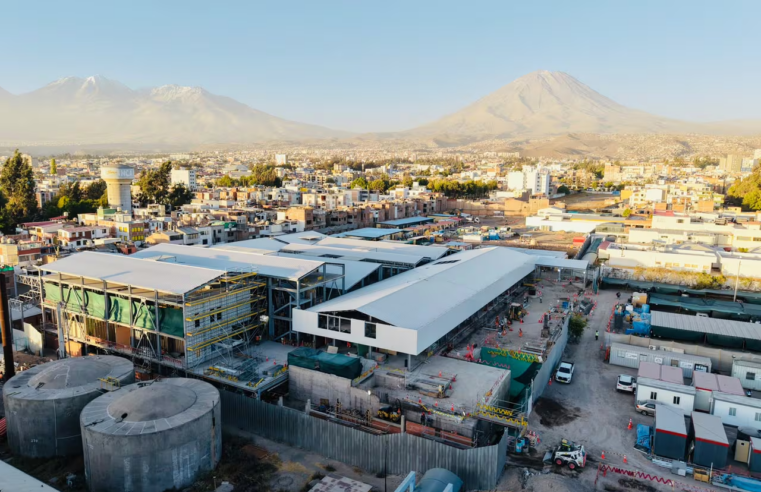 Hospital de contingencia del IREN SUR en 60% de avance