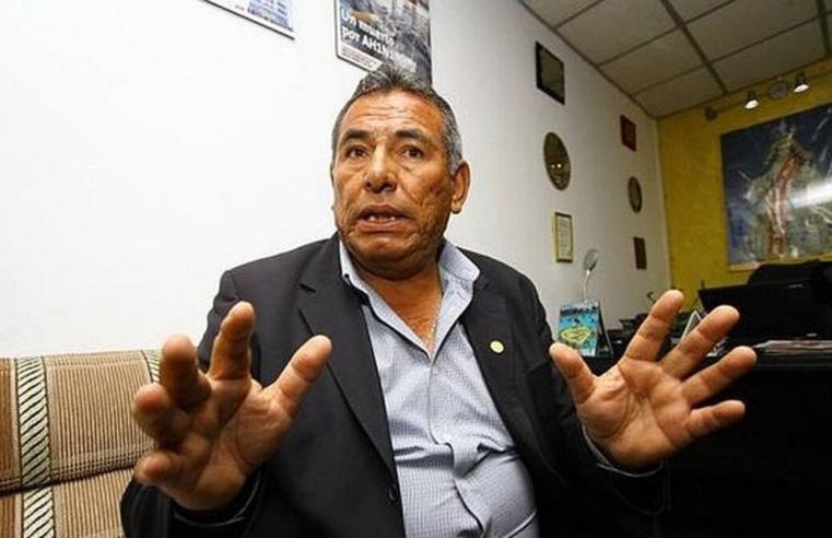 Ordenan captura de exalcalde de Sachaca y 5 exfuncionarios condenados a seis años de cárcel