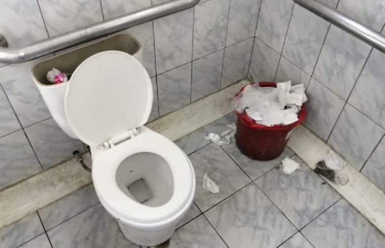 HDE: LA SALUD PÚBLICA SE REFLEJA EN LOS BAÑOS