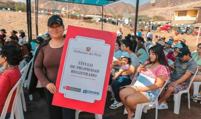 COFOPRI llevará titulación a más de 13 mil familias en 24 regiones