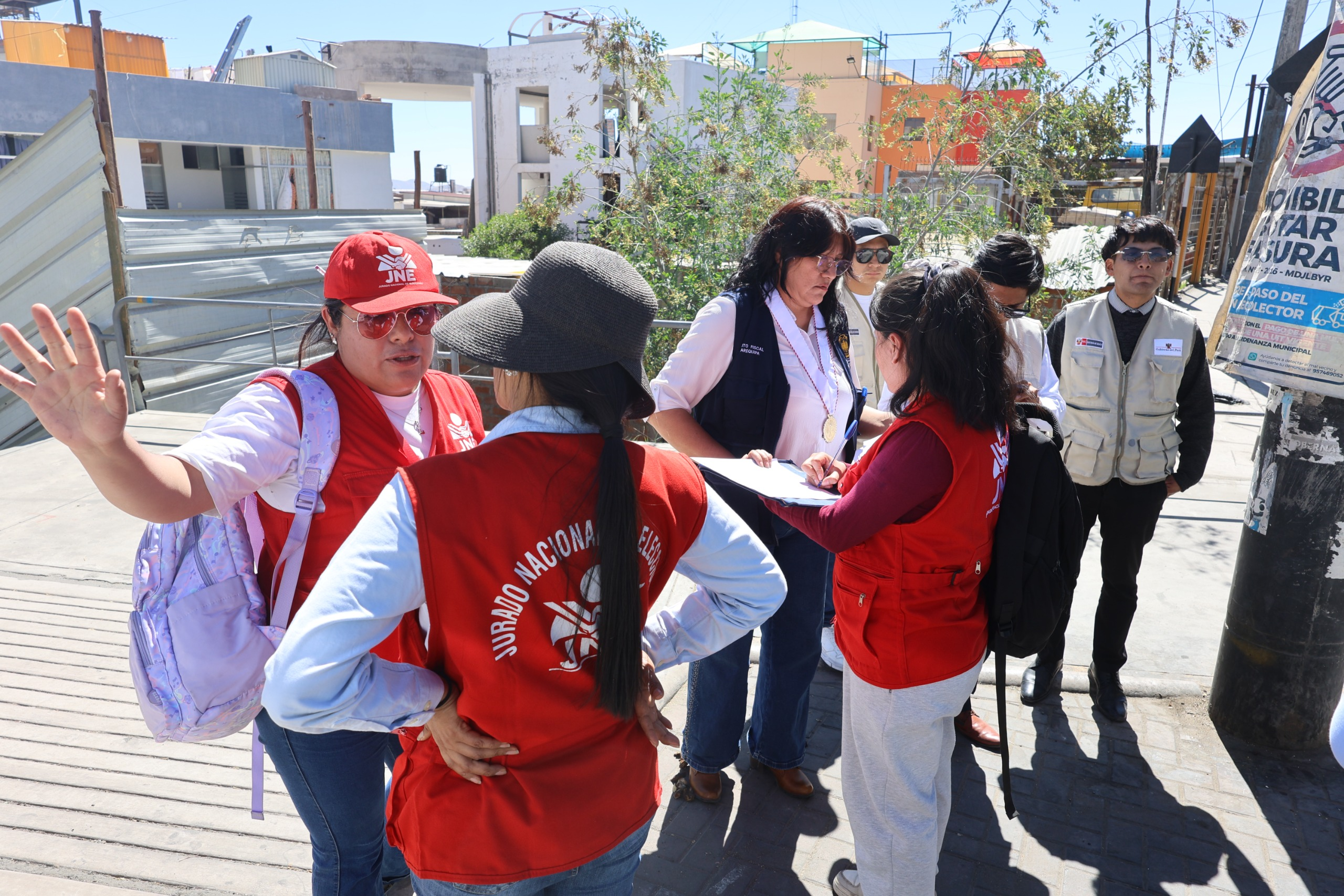 Quienes aspiran a gobernar Arequipa deben ser los primeros en cumplir la ley