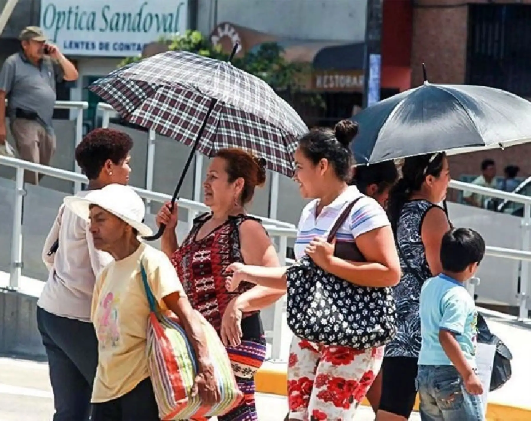 ¡Qué calor! San Martín soportó 40.4 °C y Piura llegó a 38.4 °C